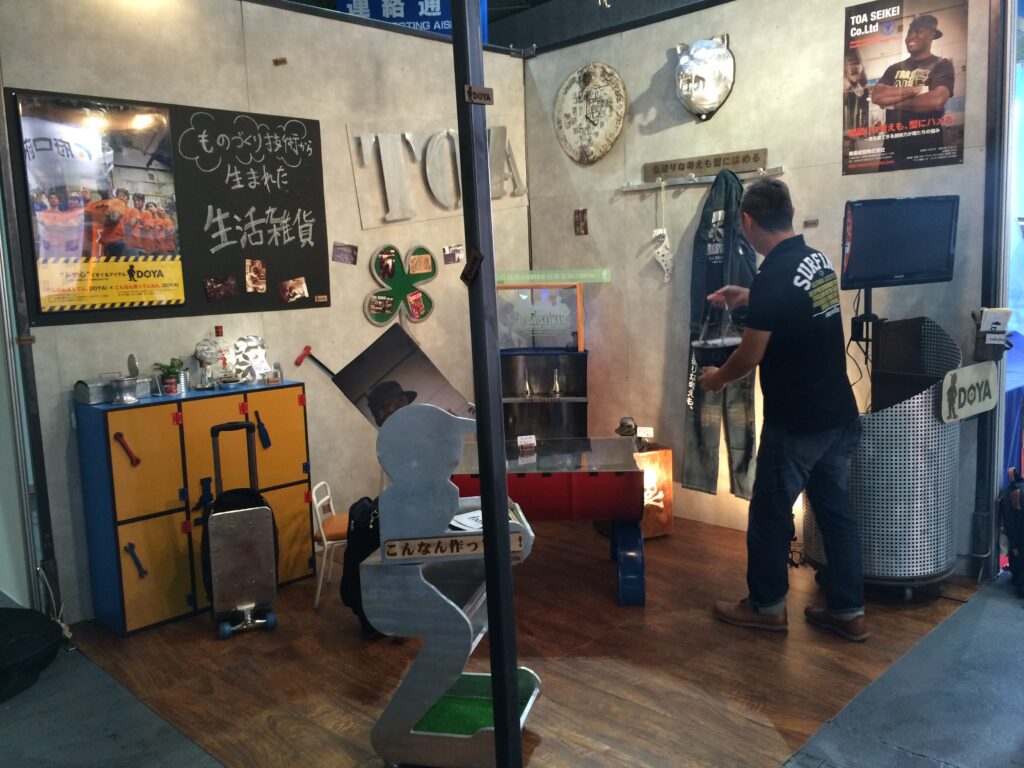 東亜成型 展示会